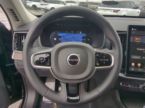 Used 2026 Volvo XC90 B6 Plus w/ Protection Package Premier image 21
