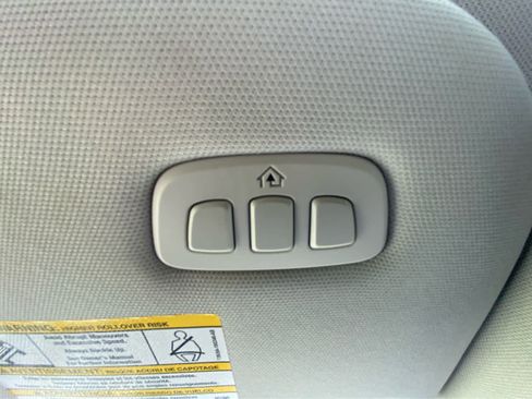 Used 2025 Ford Expedition Platinum AWD/4WD image 46