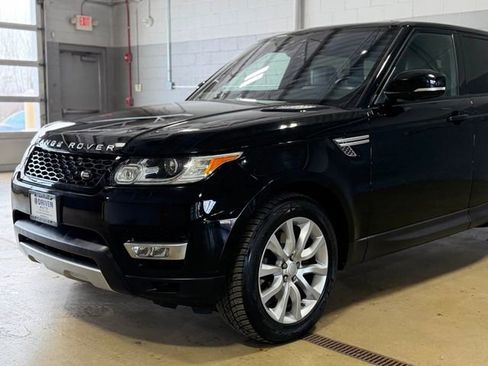 Used 2017 Land Rover Range Rover Sport HSE image 3