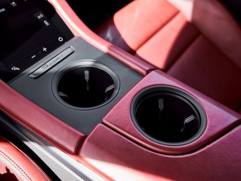 Used 2020 Porsche Taycan Turbo image 64