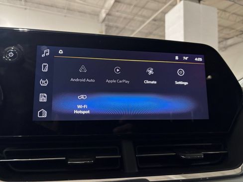 Used 2025 Kia K4 FWD image 20