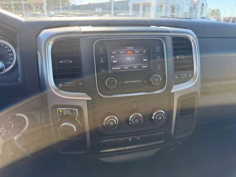 Used 2021 RAM 1500 Classic SLT image 18