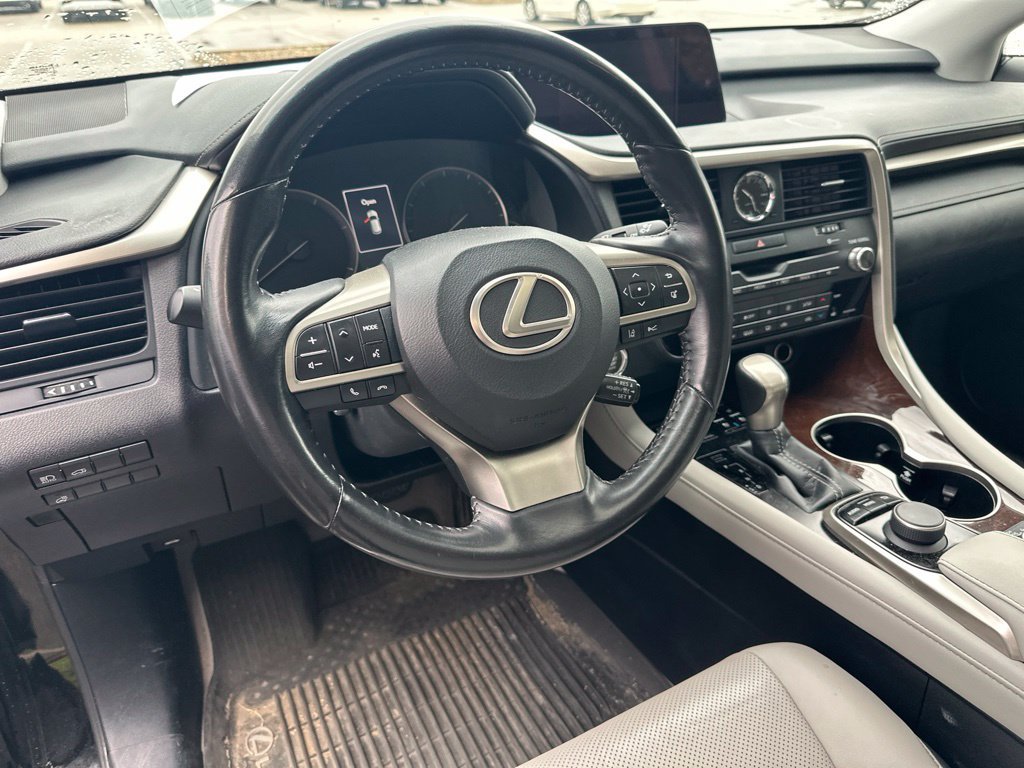 Used 2017 Lexus RX 350 AWD w/ Premium Package image 3