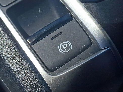 Used 2019 Honda Civic LX image 24