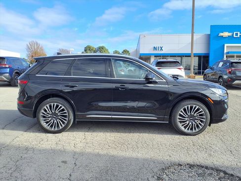 Used 2021 Lincoln Corsair AWD w/ Sport Package image 22