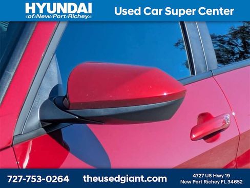 Certified 2024 Hyundai Elantra Blue image 11