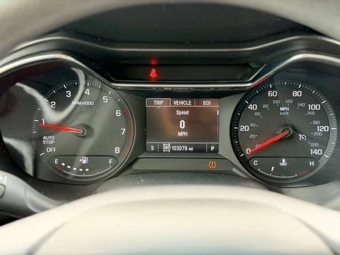 Used 2023 Chevrolet TrailBlazer LT w/ Convenience Package AWD/4WD image 10
