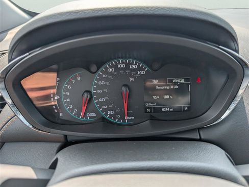 Used 2022 Chevrolet Trax LS w/ Tint and Cruise Package AWD/4WD image 19