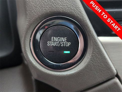 Used 2020 GMC Yukon Denali w/ Denali Premium Package image 17