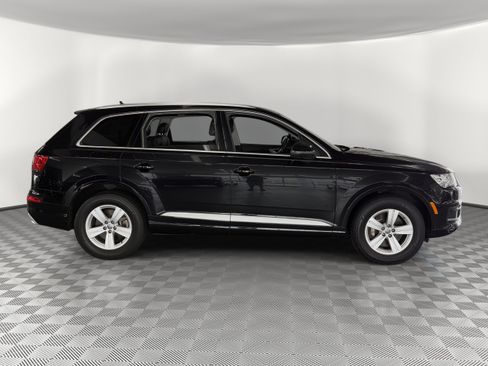 Used 2019 Audi Q7 2.0T Premium Plus w/ Premium Plus Package AWD/4WD image 8