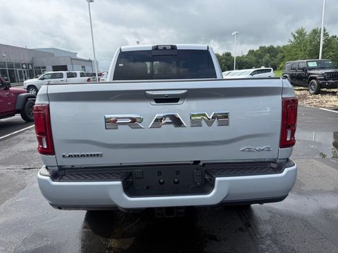 New 2026 RAM 2500 Laramie AWD/4WD image 5