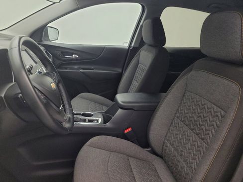 Used 2024 Chevrolet Equinox LT AWD/4WD image 17