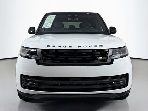 Certified 2025 Land Rover Range Rover Long Wheelbase SE AWD/4WD image 2