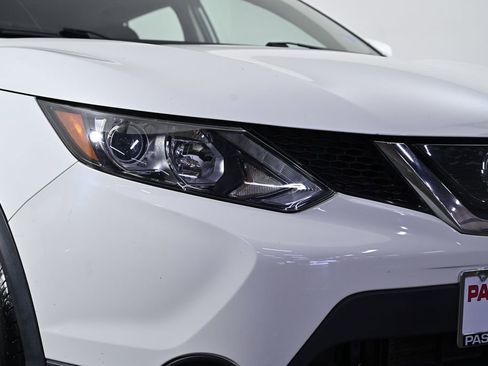 Used 2019 Nissan Rogue Sport S AWD/4WD image 5