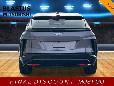 Used 2024 Cadillac Lyriq Sport image 5
