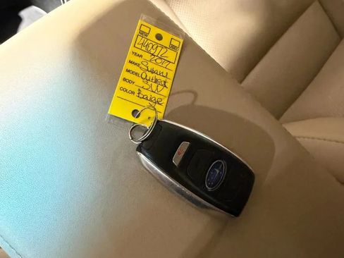 Used 2017 Subaru Outback 2.5i Limited AWD/4WD image 22