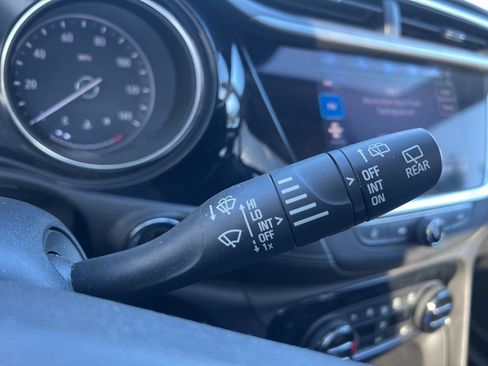 Used 2021 Buick Encore GX Select w/ Experience Buick Package image 15