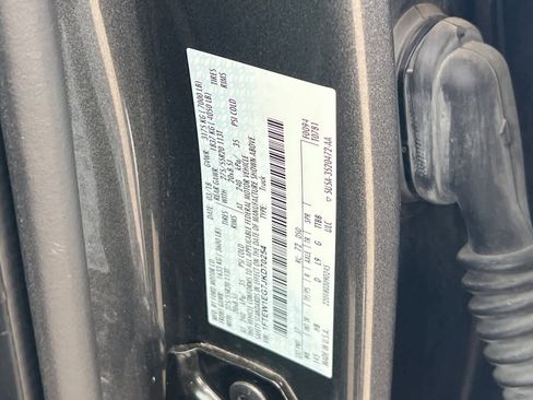 Used 2018 Ford F150 Lariat w/ Equipment Group 502A Luxury image 30