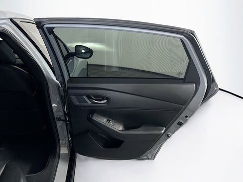 Used 2025 Honda Accord Sport image 32