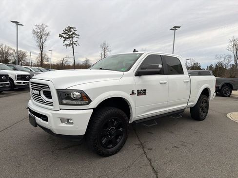 Used 2018 RAM 3500 Laramie w/ Sport Appearance Group image 8
