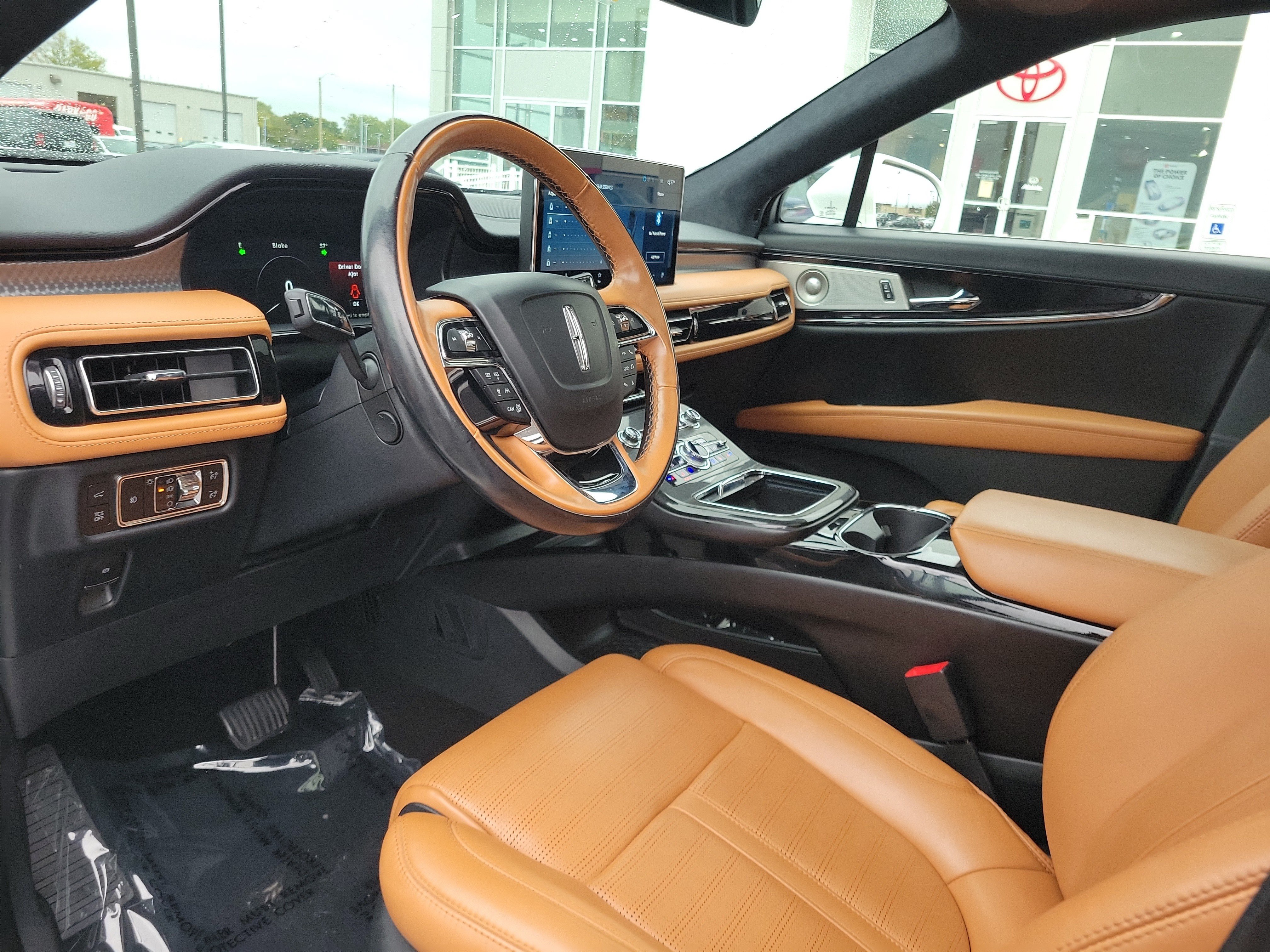 Used 2023 Lincoln Nautilus Black Label AWD/4WD image 19