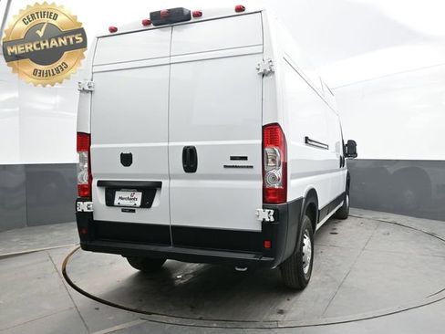 Used 2023 RAM ProMaster 2500 FWD image 6