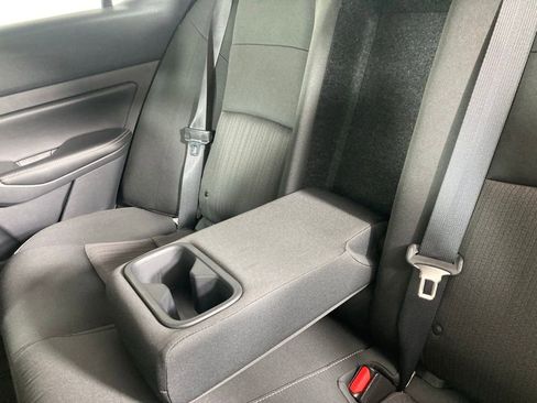 Used 2024 Nissan Altima 2.5 SV image 13