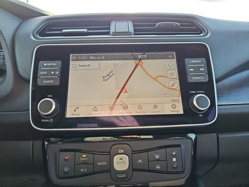 Used 2023 Nissan Leaf SV Plus image 22