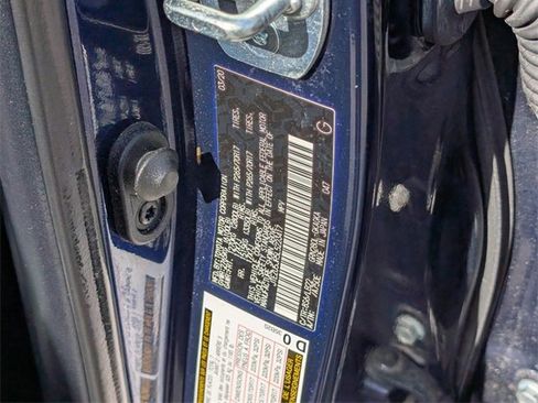 Used 2020 Toyota 4Runner SR5 Premium image 16