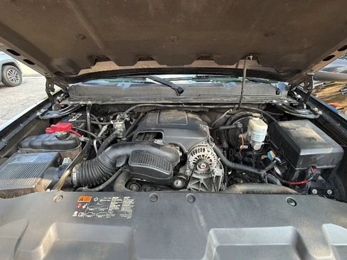 Used 2011 Chevrolet Silverado 1500 LTZ w/ Suspension Package, Off-Road AWD/4WD image 9