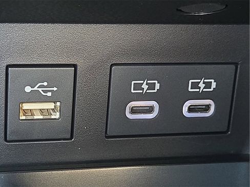 Certified 2025 Toyota Camry SE image 22