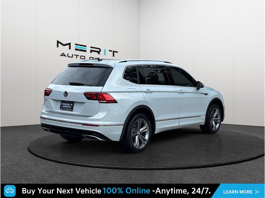 Used 2019 Volkswagen Tiguan SEL R-Line FWD image 9