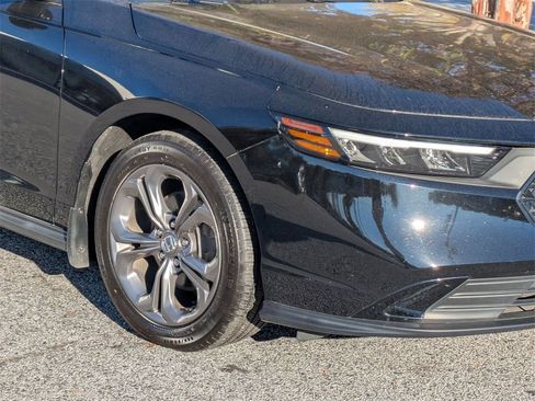 Used 2023 Honda Accord EX image 9