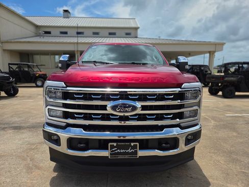 New 2026 Ford F250 Lariat w/ Chrome Package AWD/4WD image 2