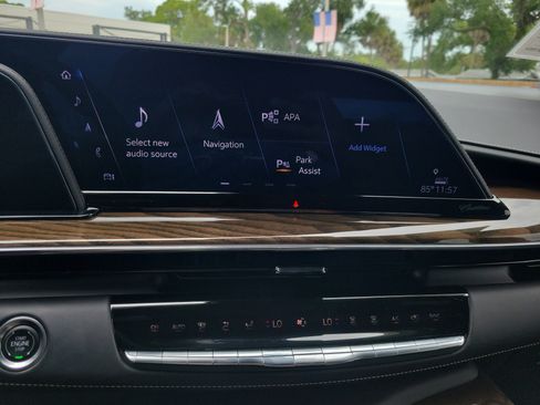 Certified 2024 Cadillac Escalade ESV Sport Platinum w/ LPO, ONYX Package AWD/4WD image 19