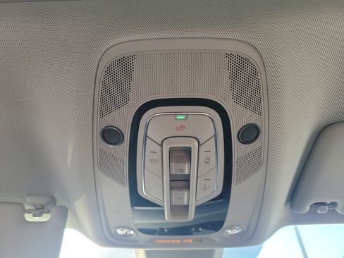 Used 2021 Audi Q5 Prestige image 22