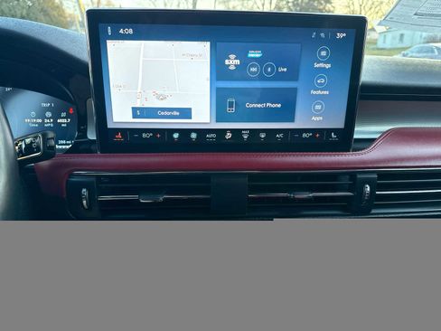 Used 2023 Lincoln Corsair Reserve w/ Equipment Group 201A image 20