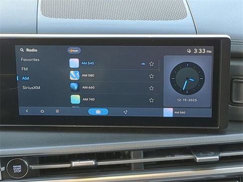 Used 2025 Hyundai Santa Fe SEL image 21