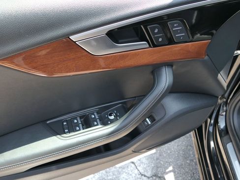 Used 2022 Audi A4 2.0T Premium Plus image 15