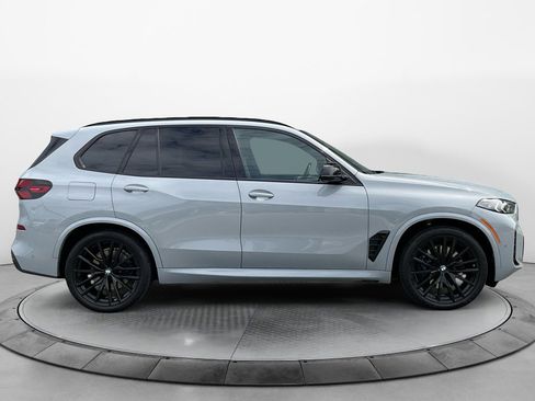 Used 2024 BMW X5 M60i AWD/4WD image 8