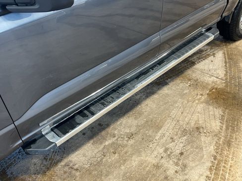 Used 2025 Ford F150 XLT w/ Equipment Group 301A Standard image 9