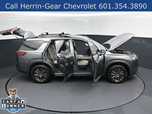 Used 2022 Nissan Pathfinder SV FWD image 52