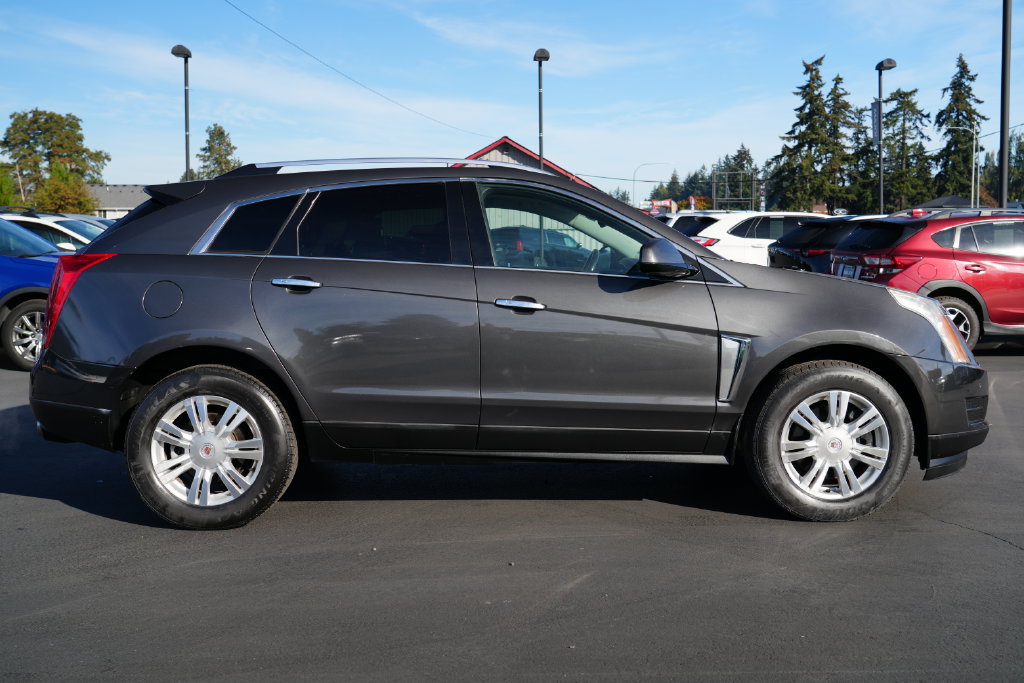 Used 2015 Cadillac SRX Luxury FWD image 8