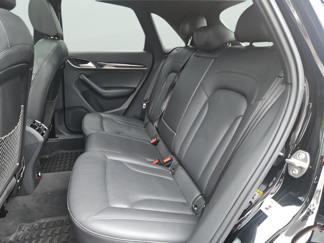 Used 2018 Audi Q3 2.0T Premium Plus AWD/4WD image 20