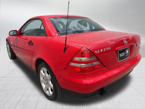 Used 2000 Mercedes-Benz SLK 230 image 4