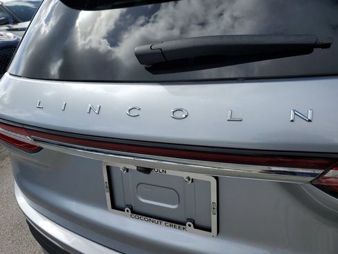 Certified 2023 Lincoln Corsair Reserve AWD/4WD image 5