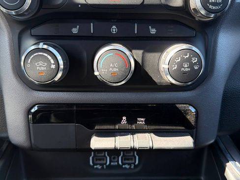 Used 2024 RAM 1500 Big Horn AWD/4WD image 16