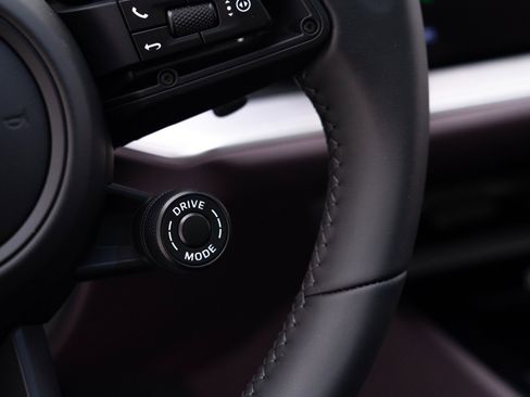 New 2026 Porsche Cayenne Coupe image 29