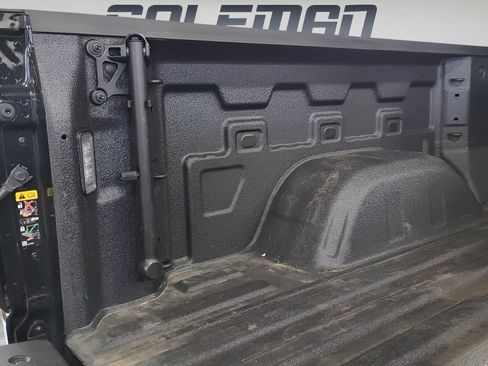 Used 2025 GMC Sierra 1500 Denali Ultimate image 28