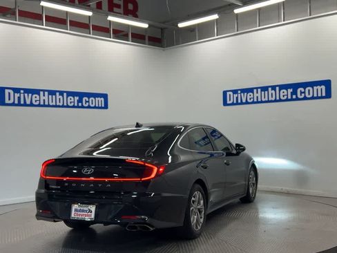 Used 2020 Hyundai Sonata SEL w/ Convenience Package FWD image 2